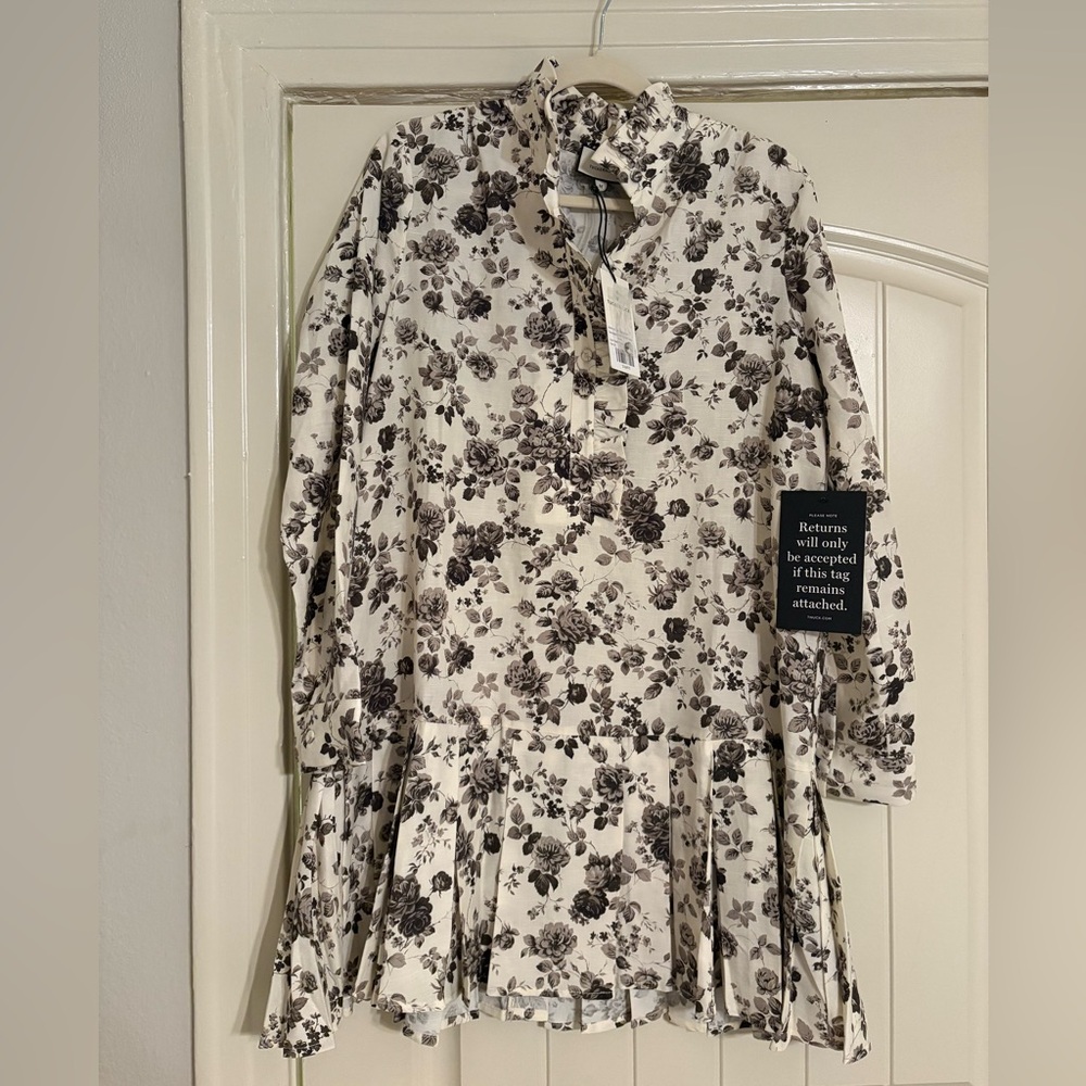 Tuckernuck Black and White Floral Long Sleeve Tate Dress